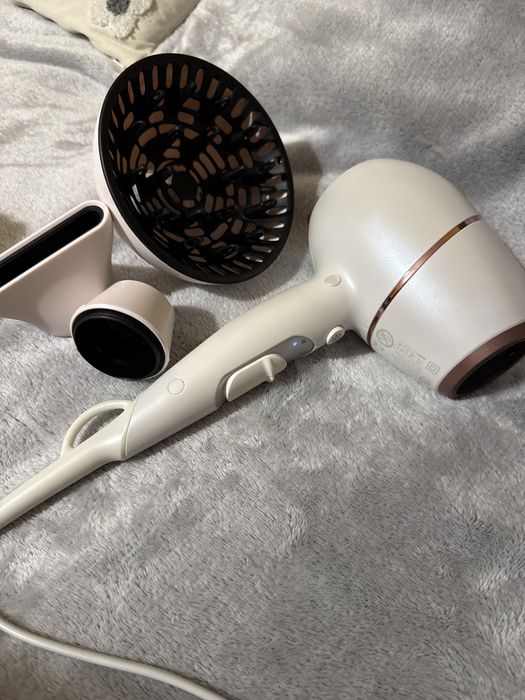 Сешоар Philips SenseIQ