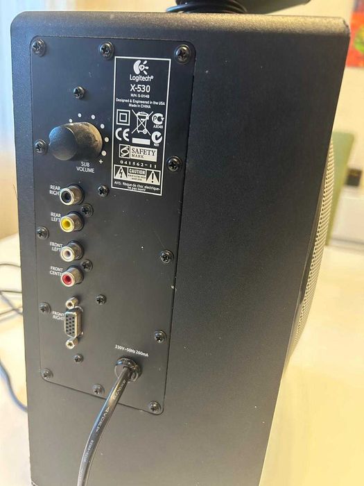 Sistem 5.1 Boxe Logitech X-530, 70W,  suna excelent, f. putin folosite