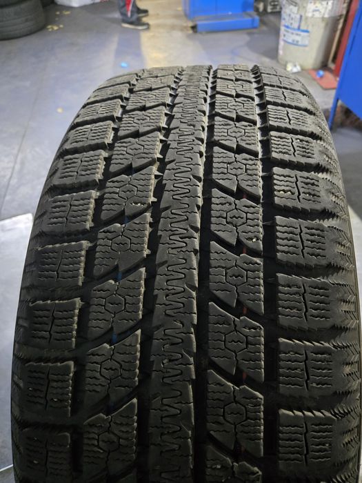 Продам комплект 275/50/21