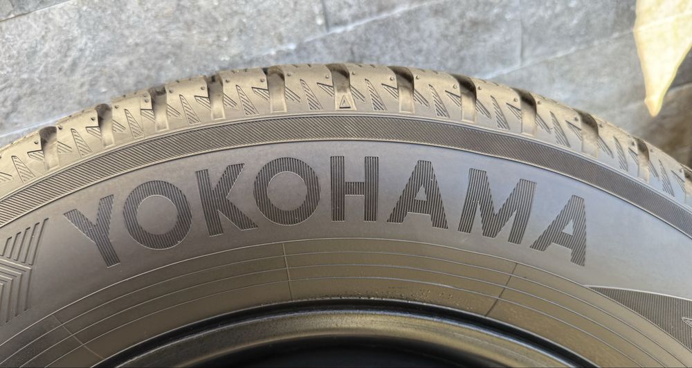 Jante otel plus anvelope M+S 215 60 16 impecabile ca noi Passat B8