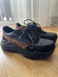 Sneakers Exclusives  animal print 38