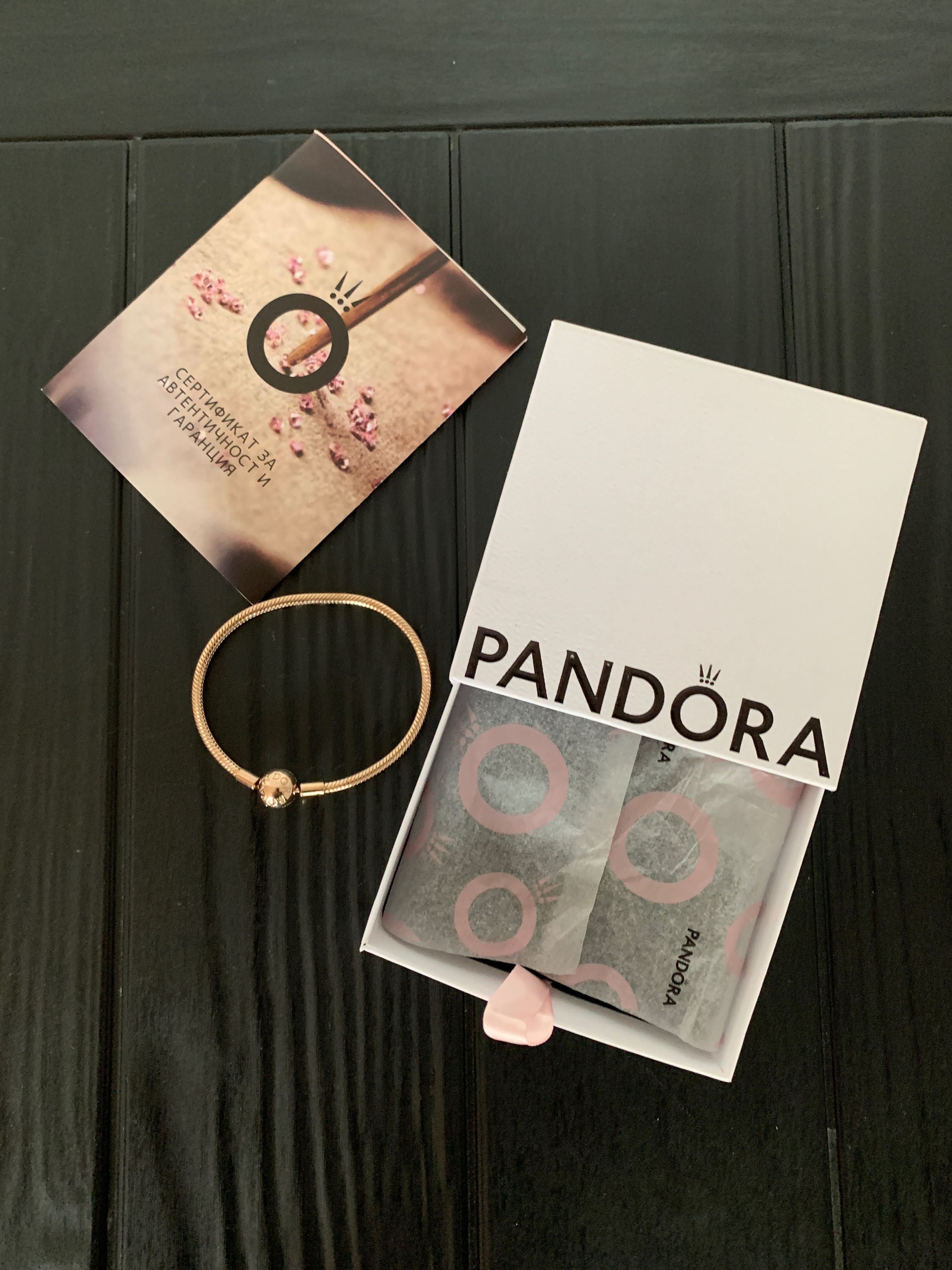 Pandora Rose гривна