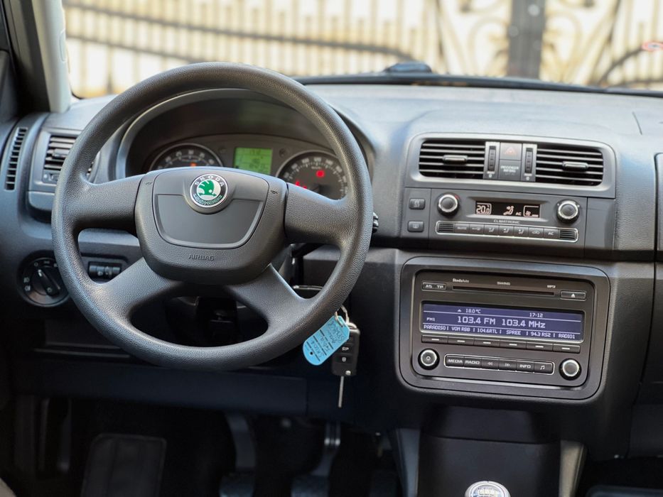 Skoda Fabia 1.6 TDI -2010-