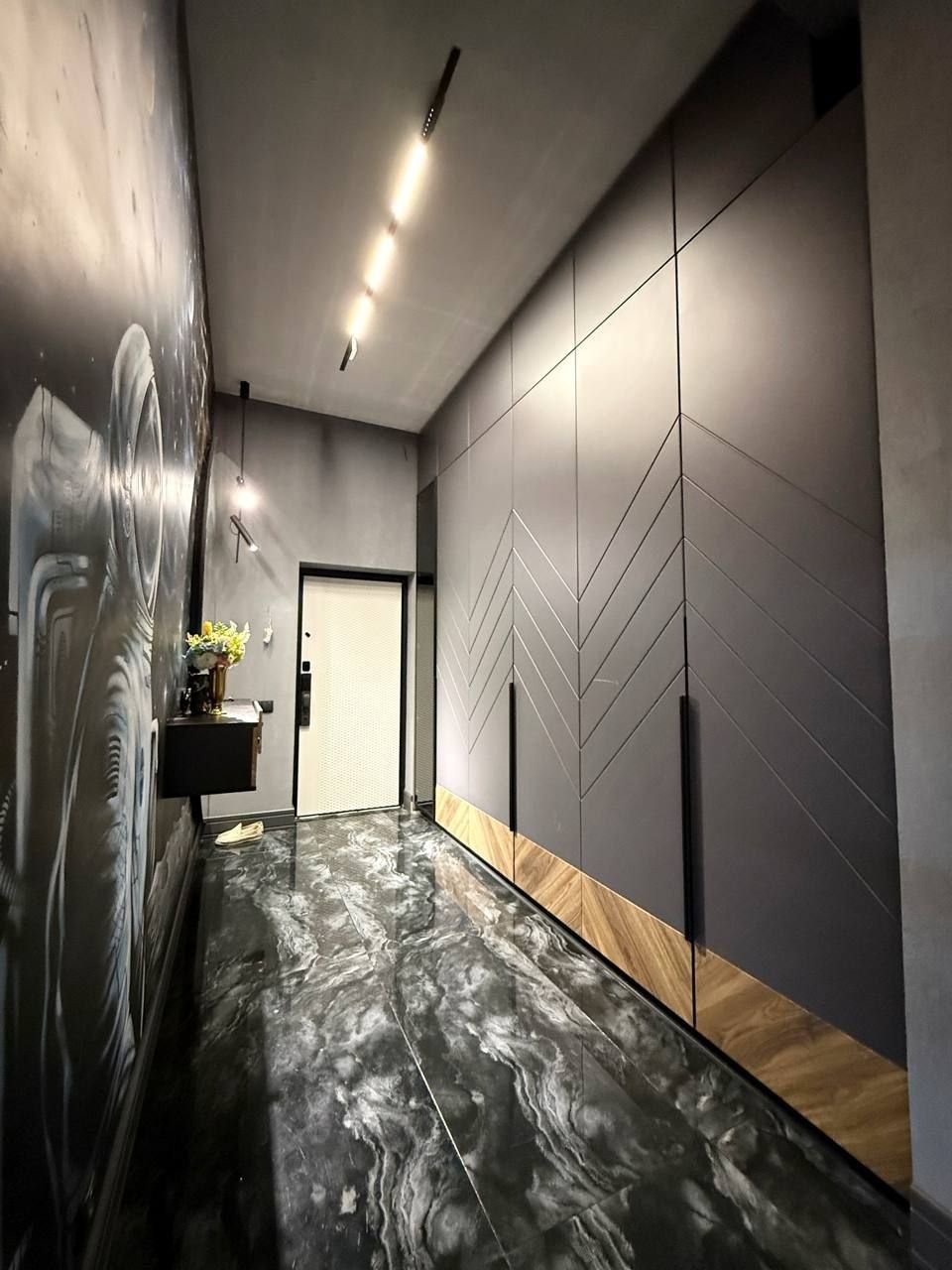 Продам квартиру Tashkent City Жк Gardens 3/5/9 110m2
Ташкент сити

Шай