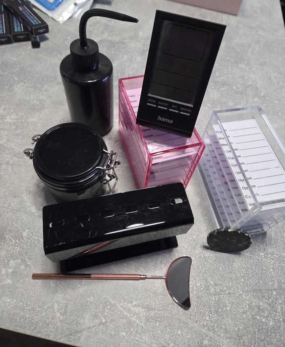 Комплект за миглопластика