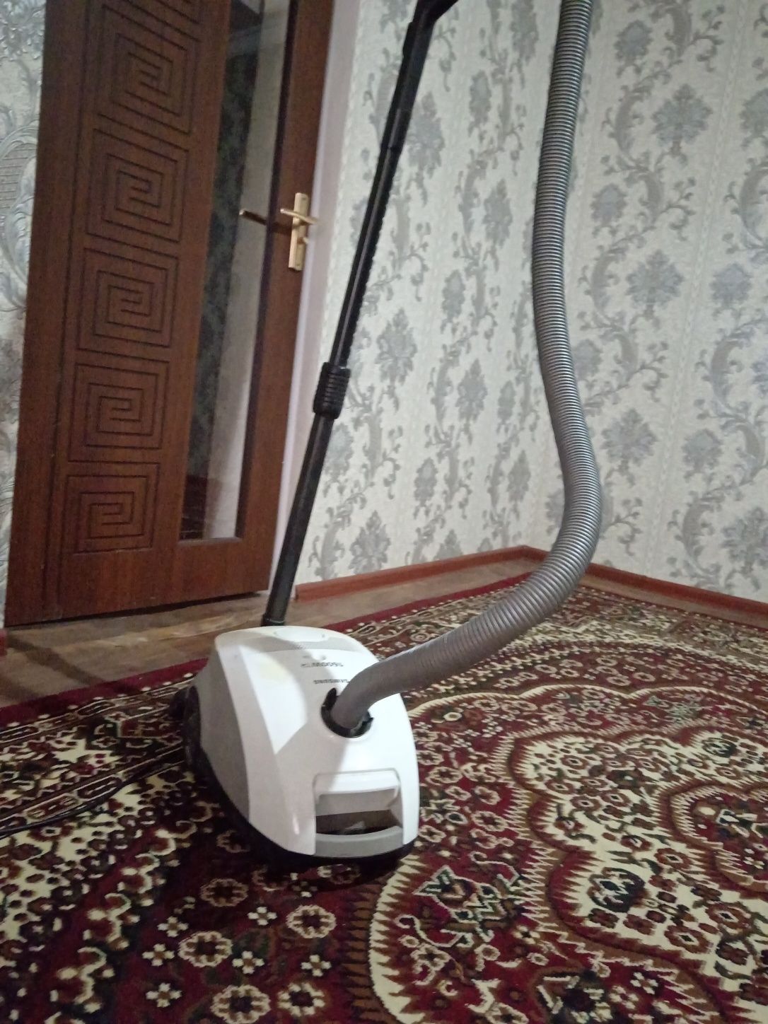 Samsung xolati zur plisos