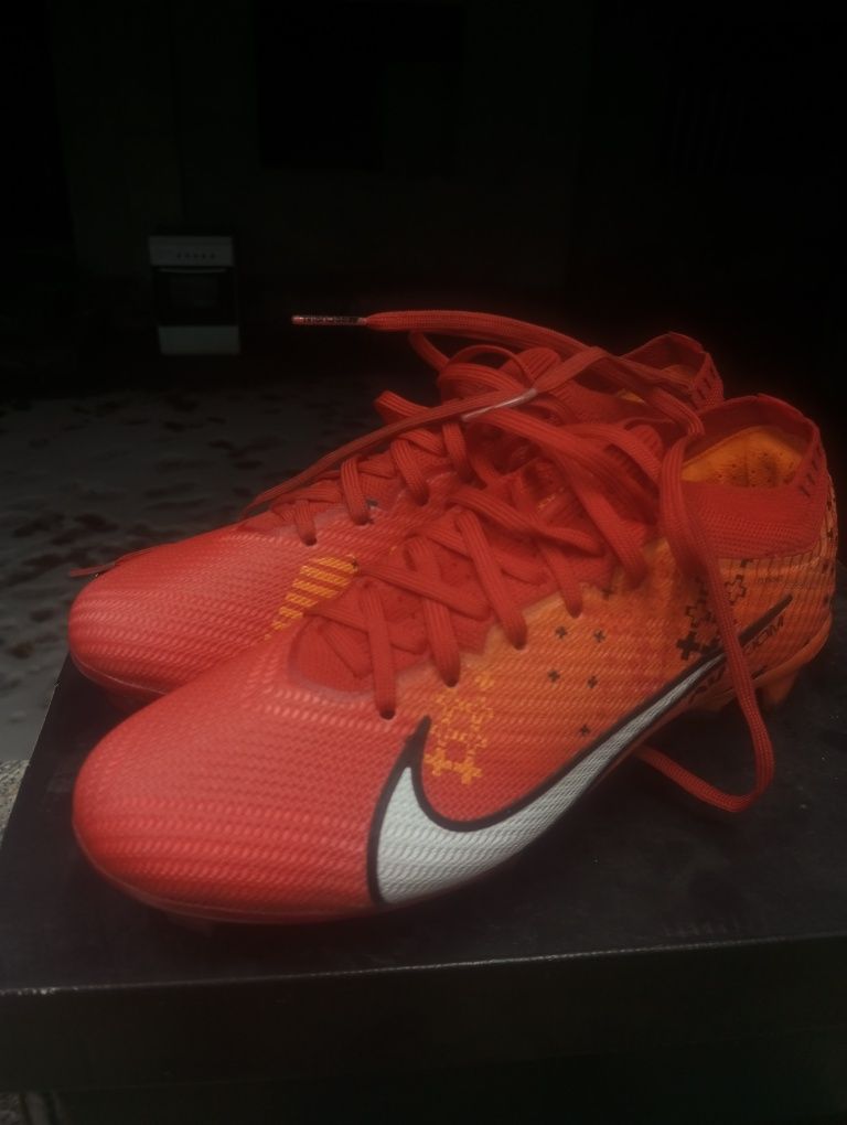 Продам бутсы Nike mercurial air zoom  размер 38