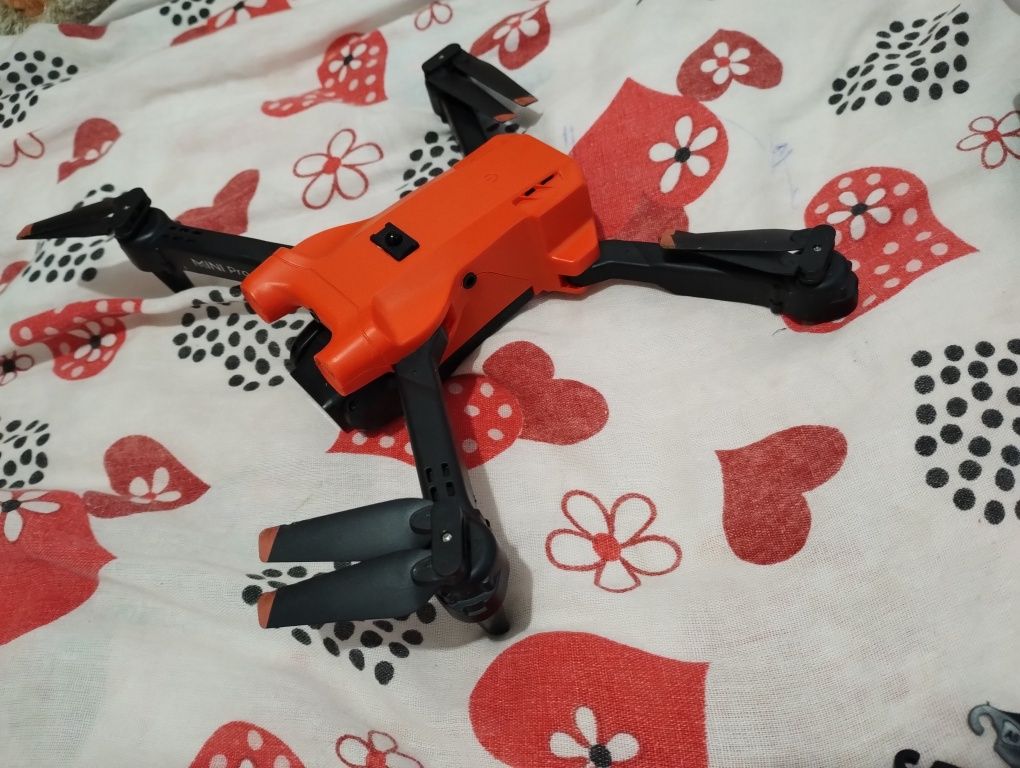 Drona pliabila, USSPY, Camera dubla HD unghi larg 120°, Pozitionare fl