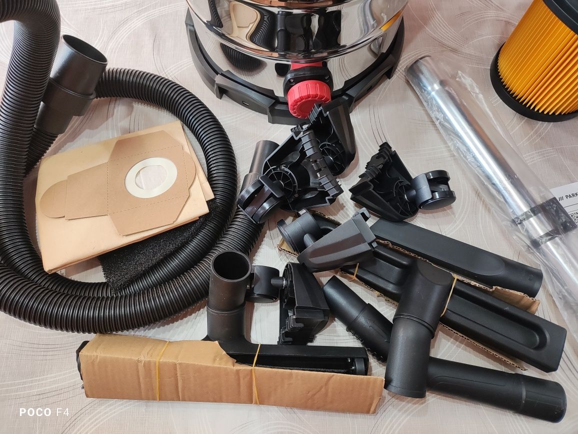 Прахосмукачка за сухо и мокро почистване PARKSIDE PWD 25 C4