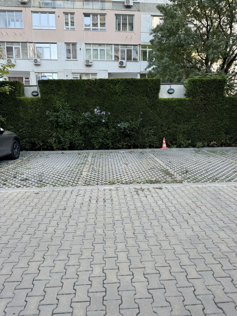 Дава се под наем Гараж / Паркомясто в Варна, ВИНС - 10 кв.м за 76.5 € - Снимка #2