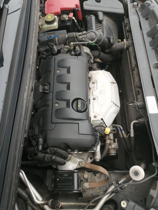 Motor  Peugeot  308 sw și Citroën benzină 4H5FWC