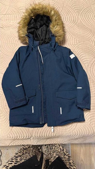 Продам детский комбинезон Reima