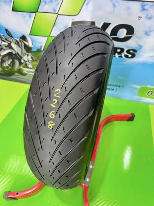 180 55 17 Anvelopa Moto Metzeler Roadtec01 Cauciuc spate C2268
