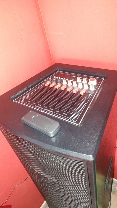 Vând boxe jrh 1600W
