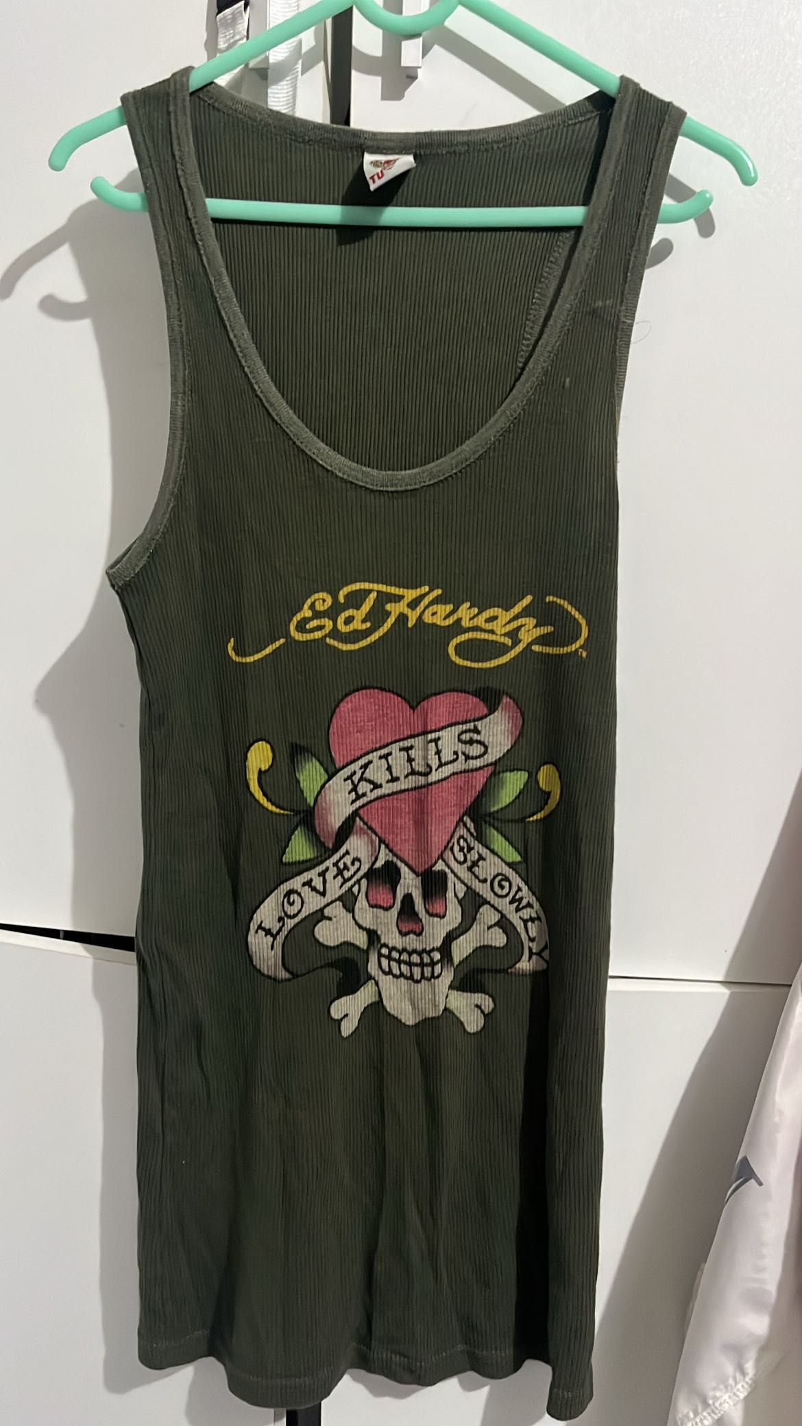 tank top ed hardy