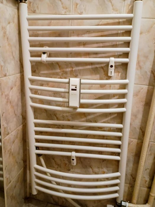 Продавам алуминиева лира за баня