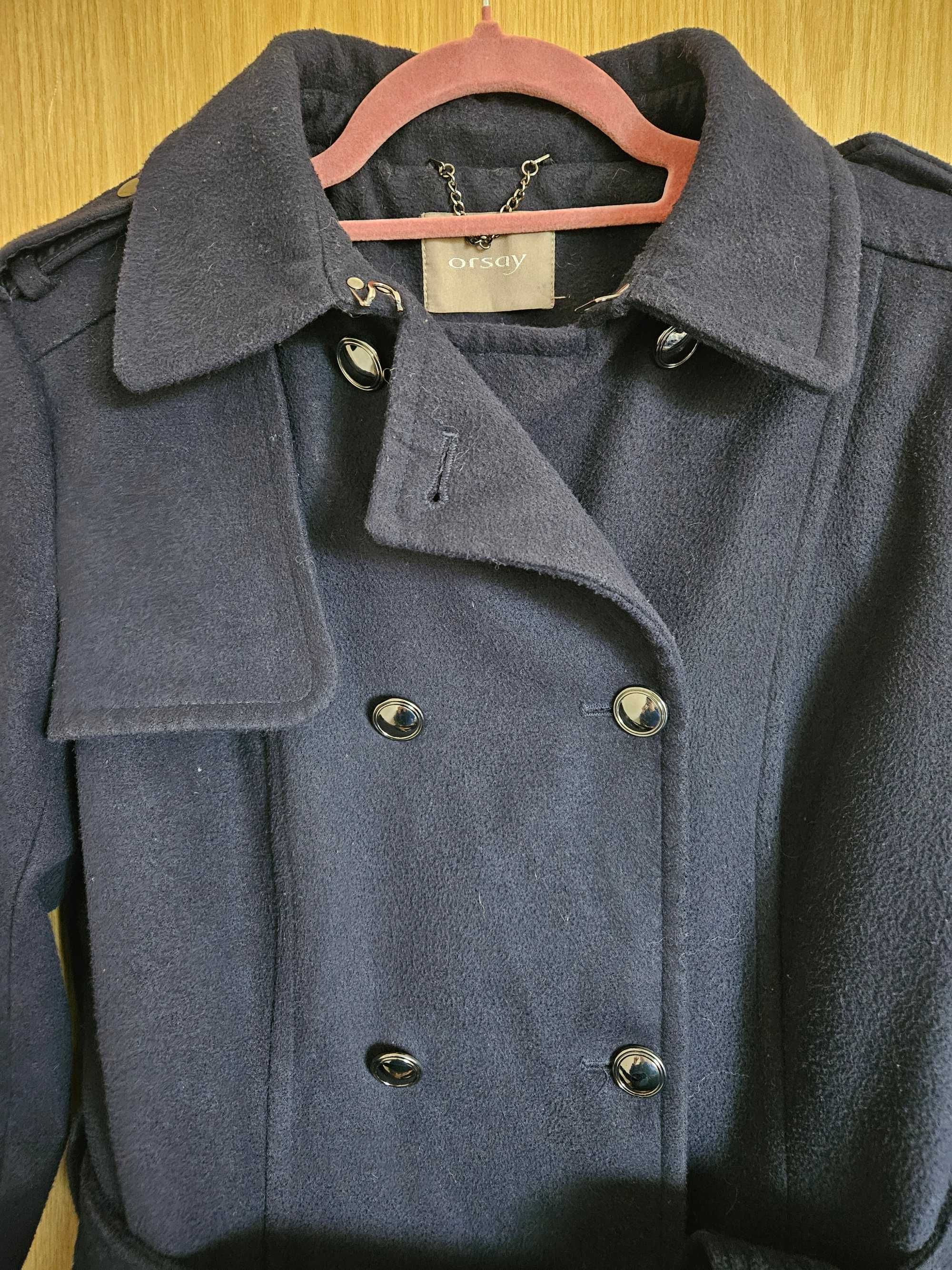 Зимно палто Orsay, размер М (EUR 40), в отлично състояние