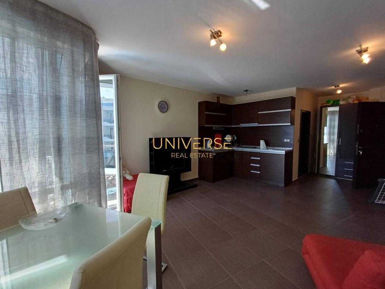 Продава се Едностаен апартамент в Несебър - 55 кв.м за 928 €/кв.м - Снимка #3