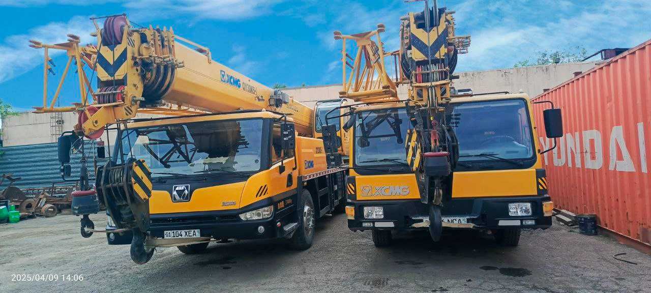 Автокран XCMG 30т