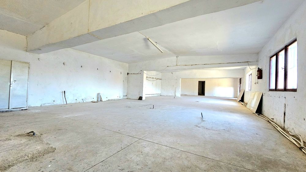 Hala de inchiriat Roman Neamt