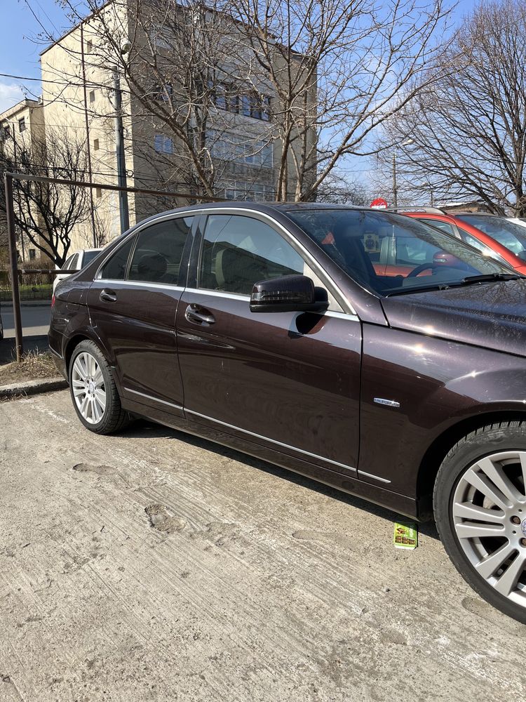 Mercedes-Benz C Class w204 facelift