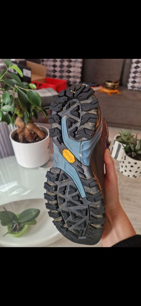 Дамски Туристически Обувки KAYLAND 37 номер size 37 eu