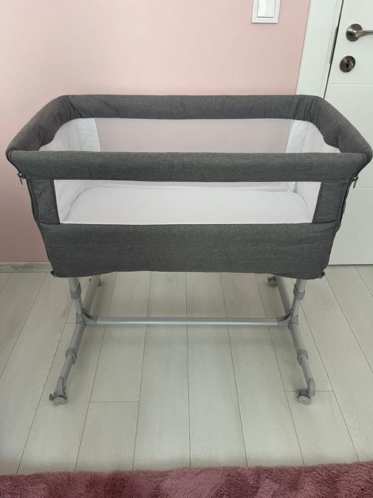 Кошара next to me