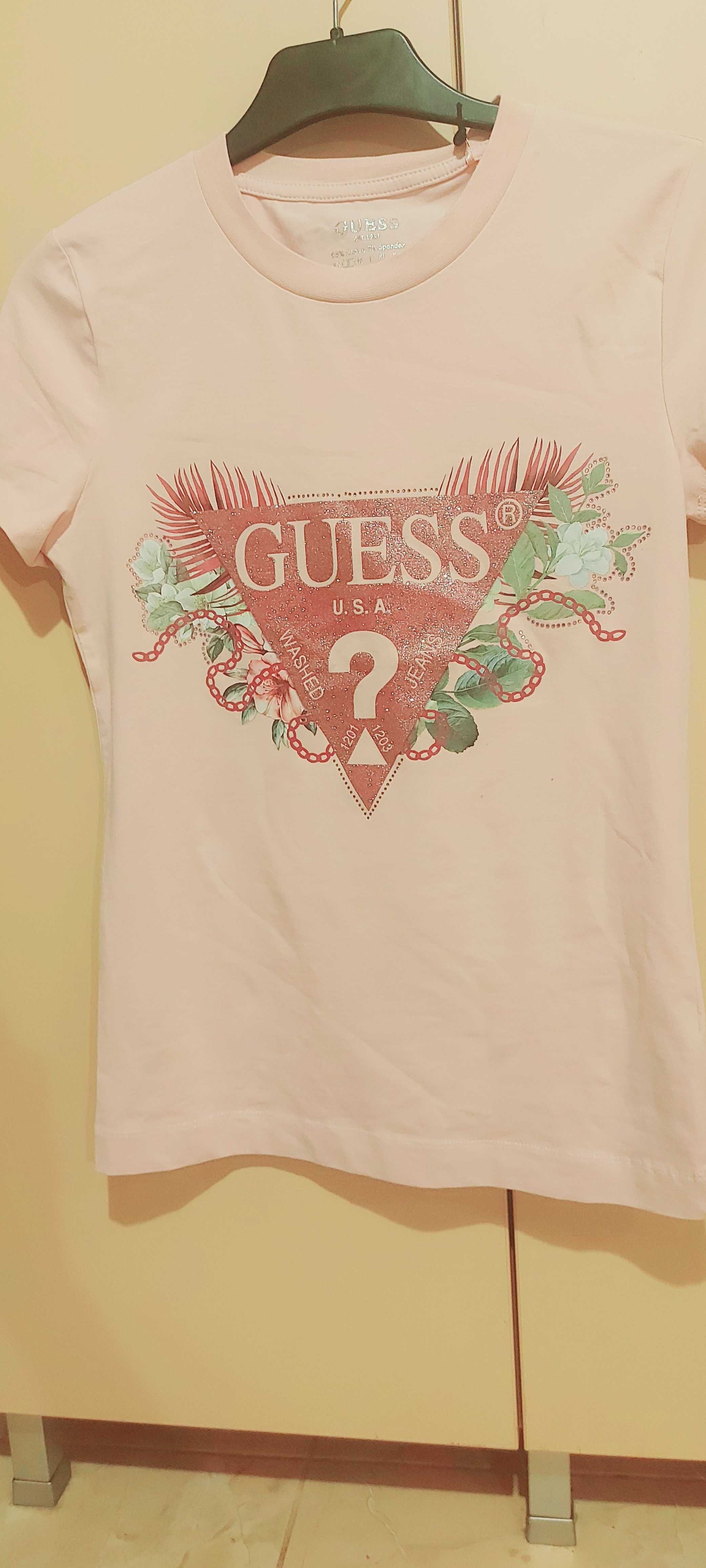 Тениска GUESS нова оригинална S