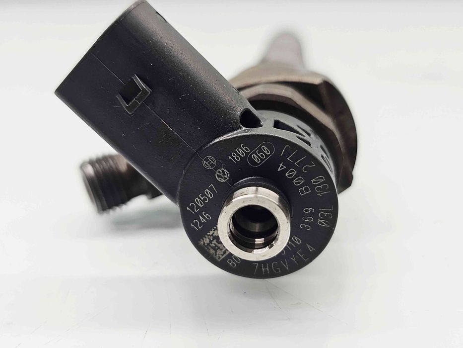 Injector  AUDI Q5 (8RB) [ Fabr 2008-2016] 03L130277J 2.0 TDI CGLC 130K