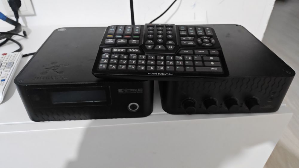 Продам караоке эвалюшн