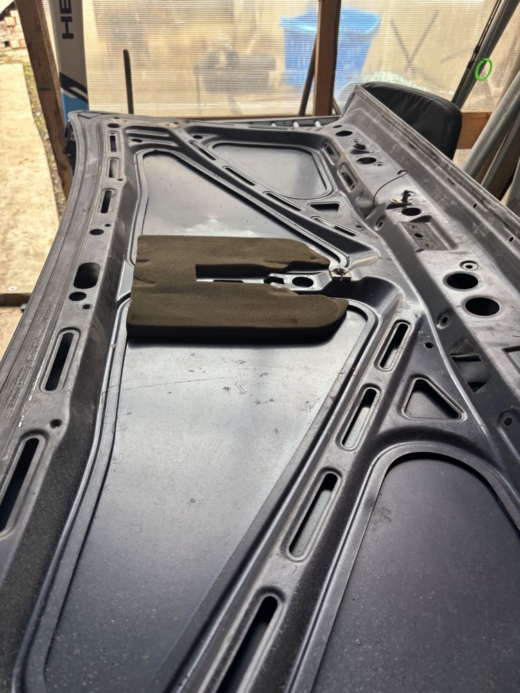 Vand capota portbagaj bmw e30 ursulet