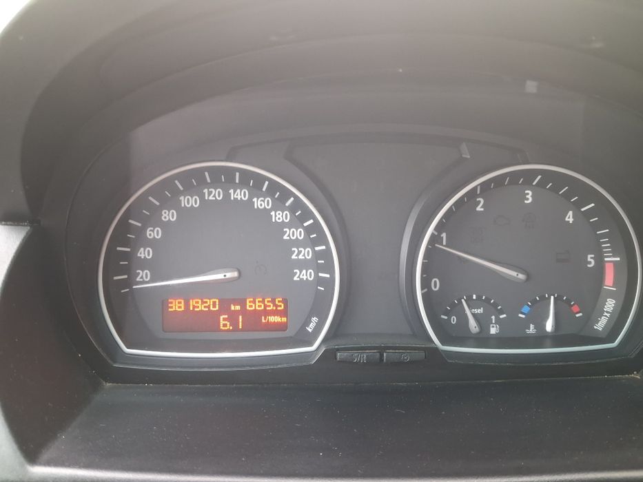 Vând BMW x 3, 4x4  E 83 motor 2000 diesel an 2004