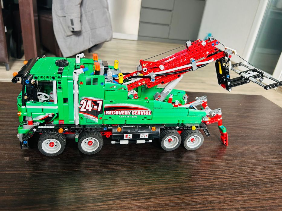 Lego Technic - 42008 Service Truck