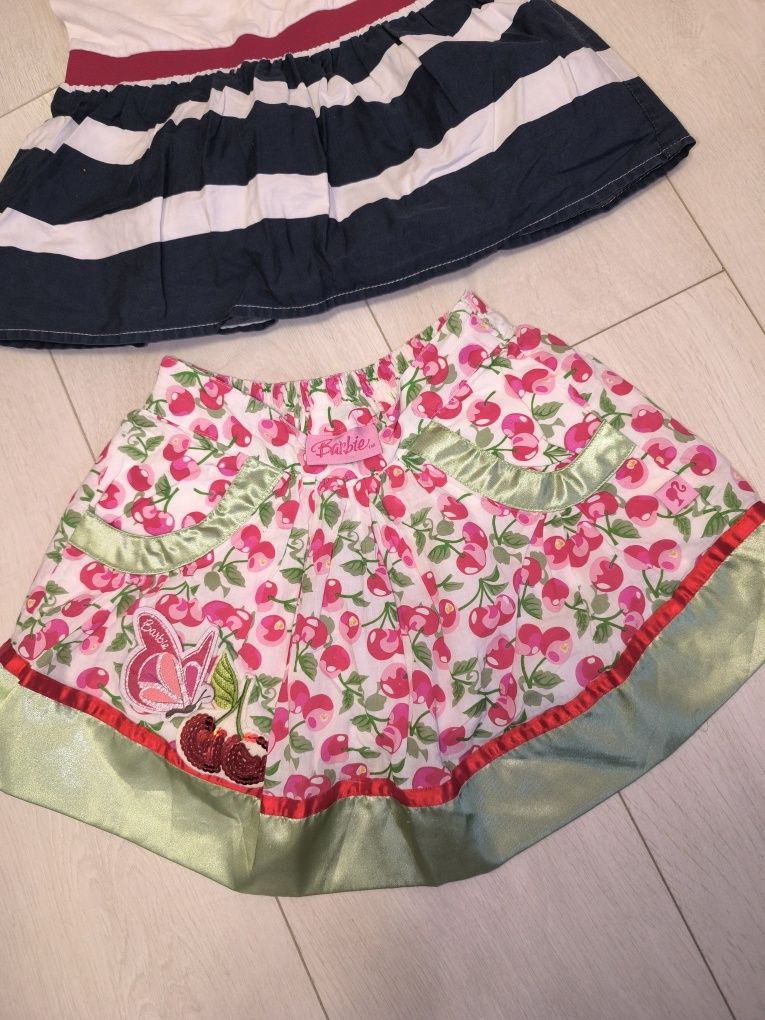 Лот дрешки 104см Nike,Chicco,Barbi, Benetton нови
