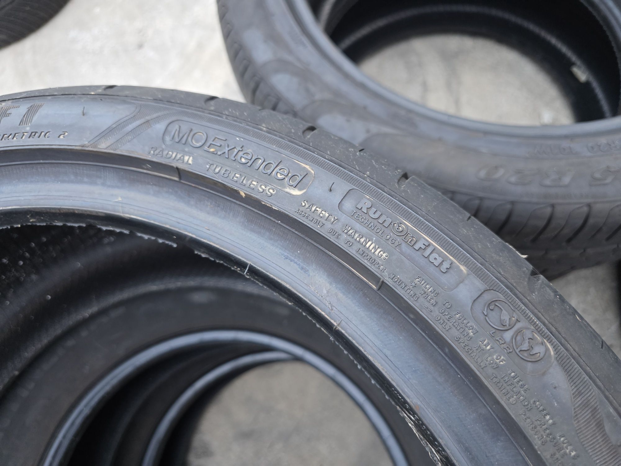 2бр Летни гуми 275 35 20 - Goodyear Runflat