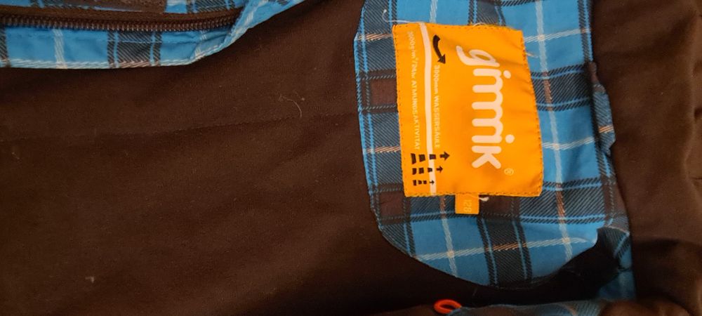 Costum  schi gimmik marime 128, vârstă 8-10 ani +bonus