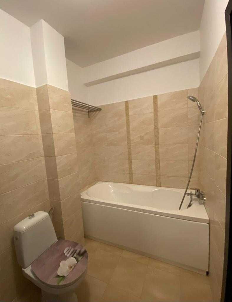 Vand Apartament 3 camere  in Avangarde Rezidential