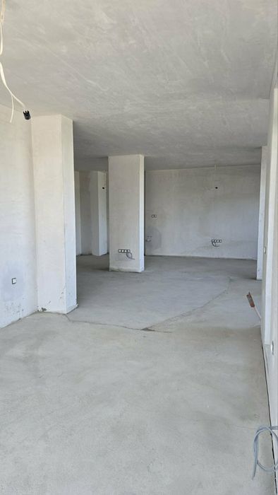 Продава четиристаен апартамент в Гоце Делчев с АКТ 16!