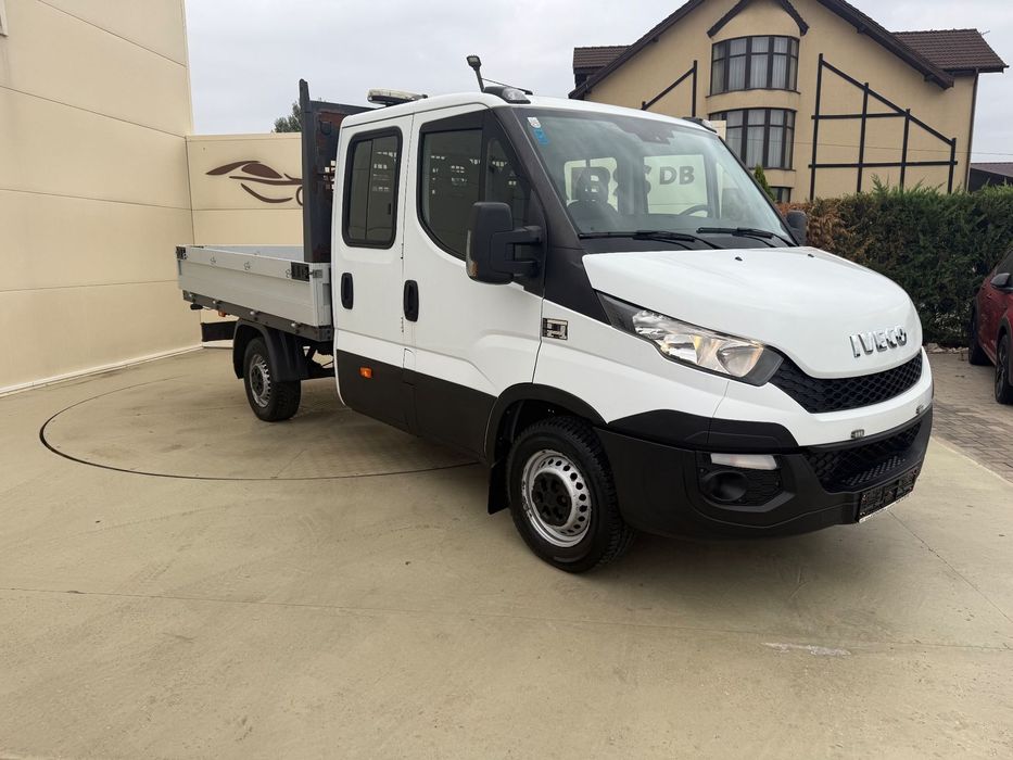Iveco Daily Doka 7LOCURI Iveco Daily Doka 2.3D, 136CP, Climatronic, Webasto, Pilot, Carlig