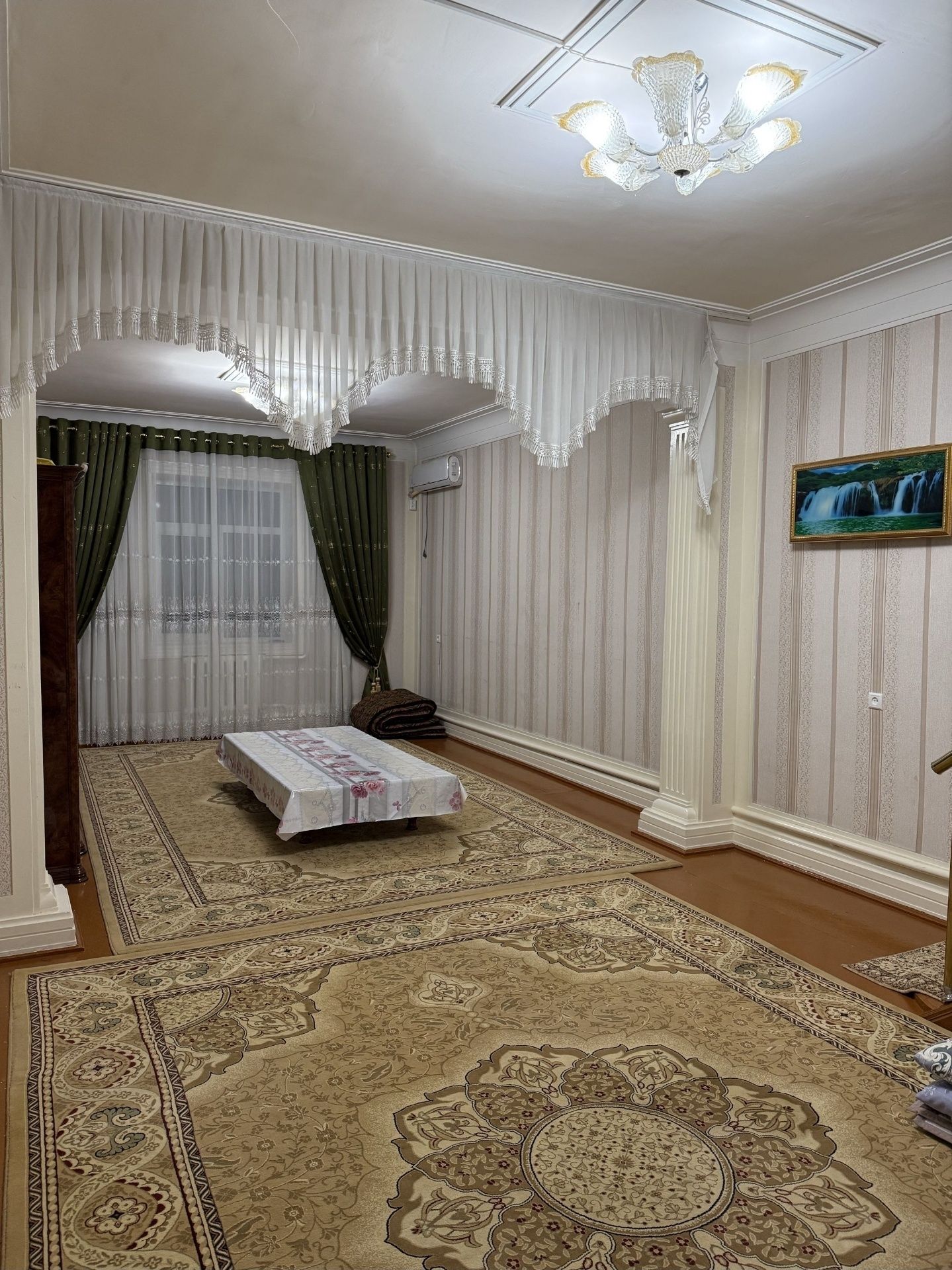 The yard is for long-term rent in Karshi