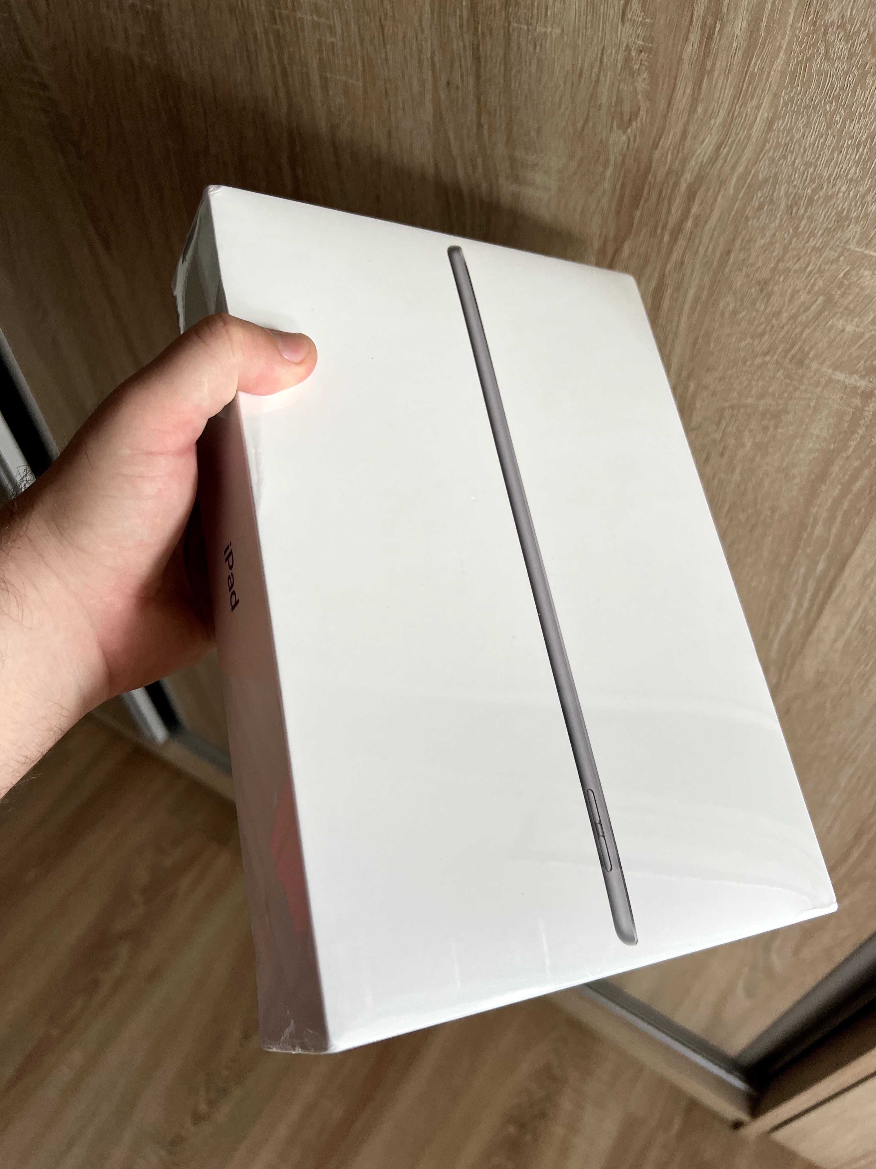 Vand iPad 9 10.2 inch Space Grey 64 GB ca nou