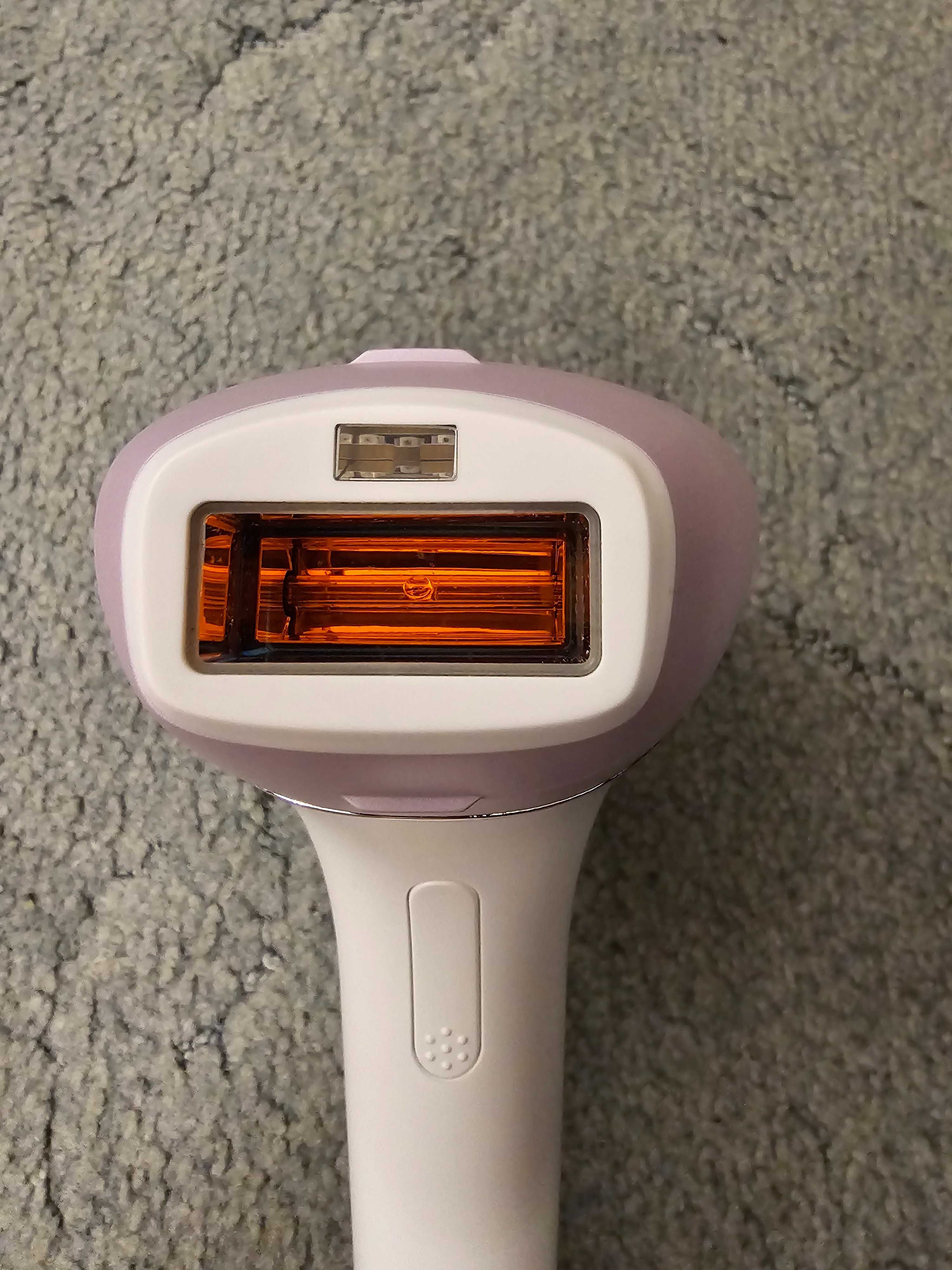 Epilator IPL PHILIPS Lumea Prestige Seria 8000 BRI947/00