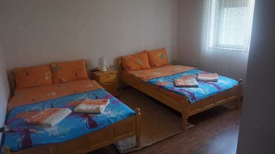 Вила Лазарова, с. Руховци