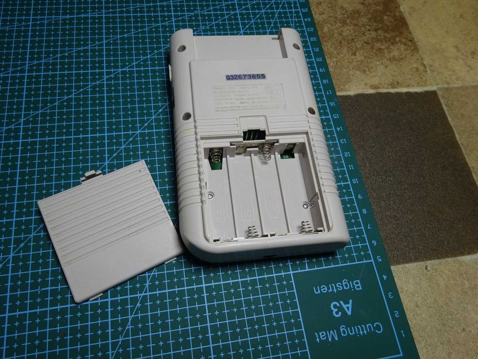 Consola jocuri retro Nintendo Game Boy DMG-01