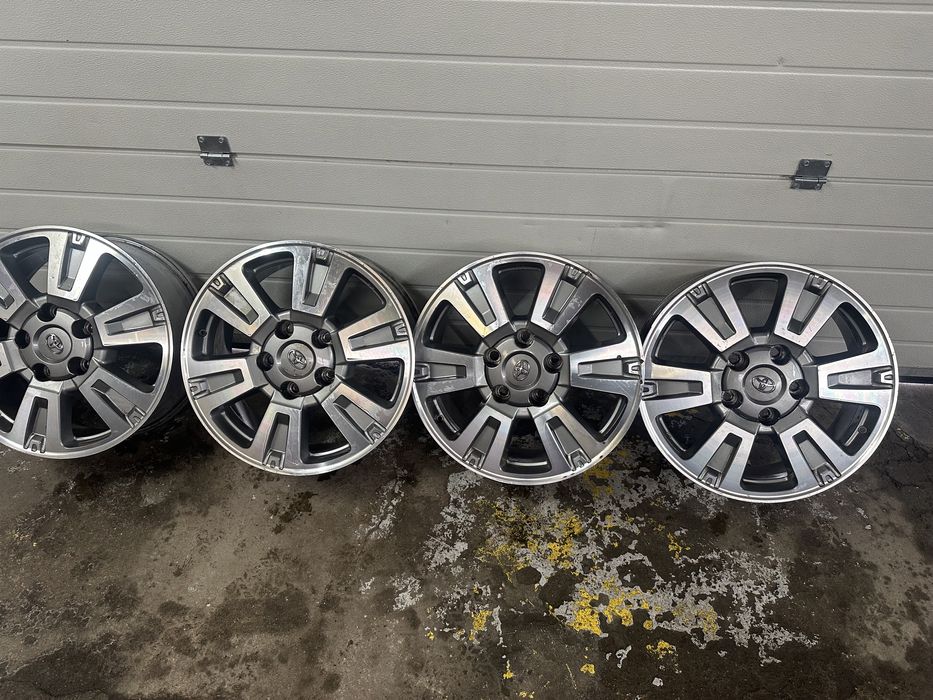 Оригинални джанти 20ки тойота секвоя и тундра