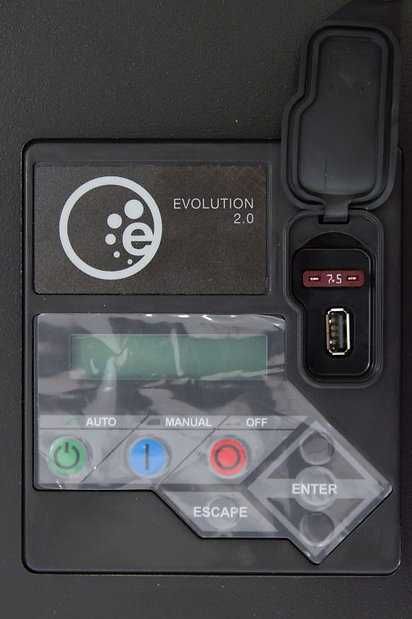 Generator curent trifaza  gaz metan / propan, 20 kVA, Pramac GA200000