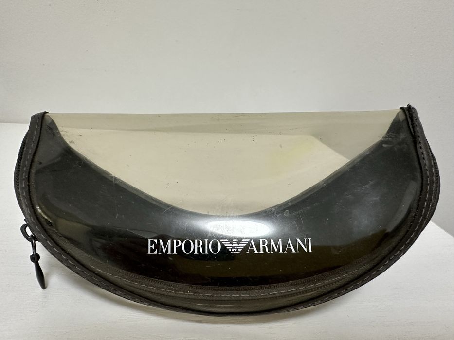 EMPORIO ARMANI очки солнцезащитные