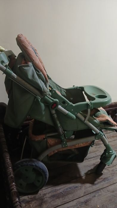 Каляска яхши холатда