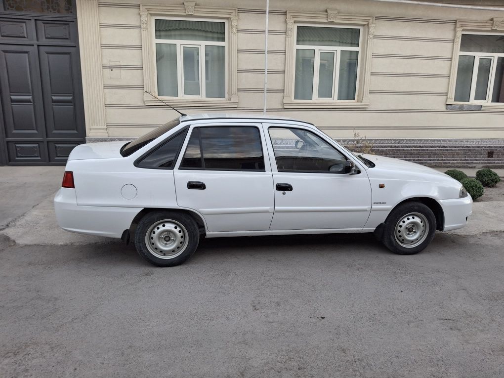 Нехиа 2  донс 1.6 простой кондиционер