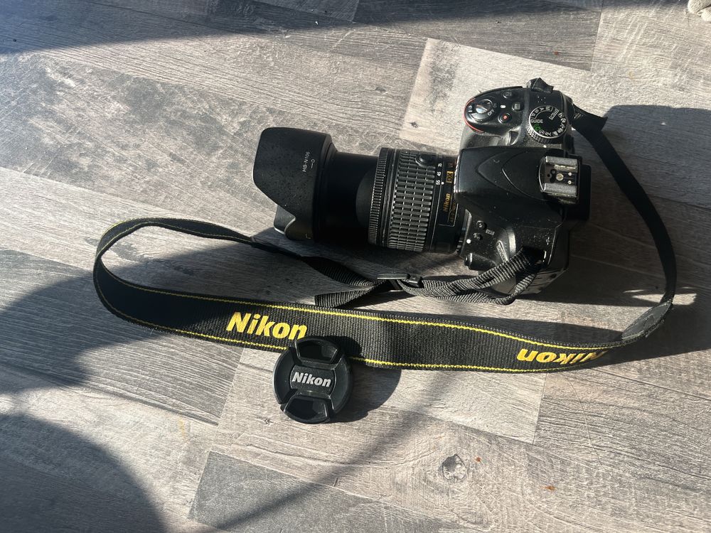 De vanzare Nikon